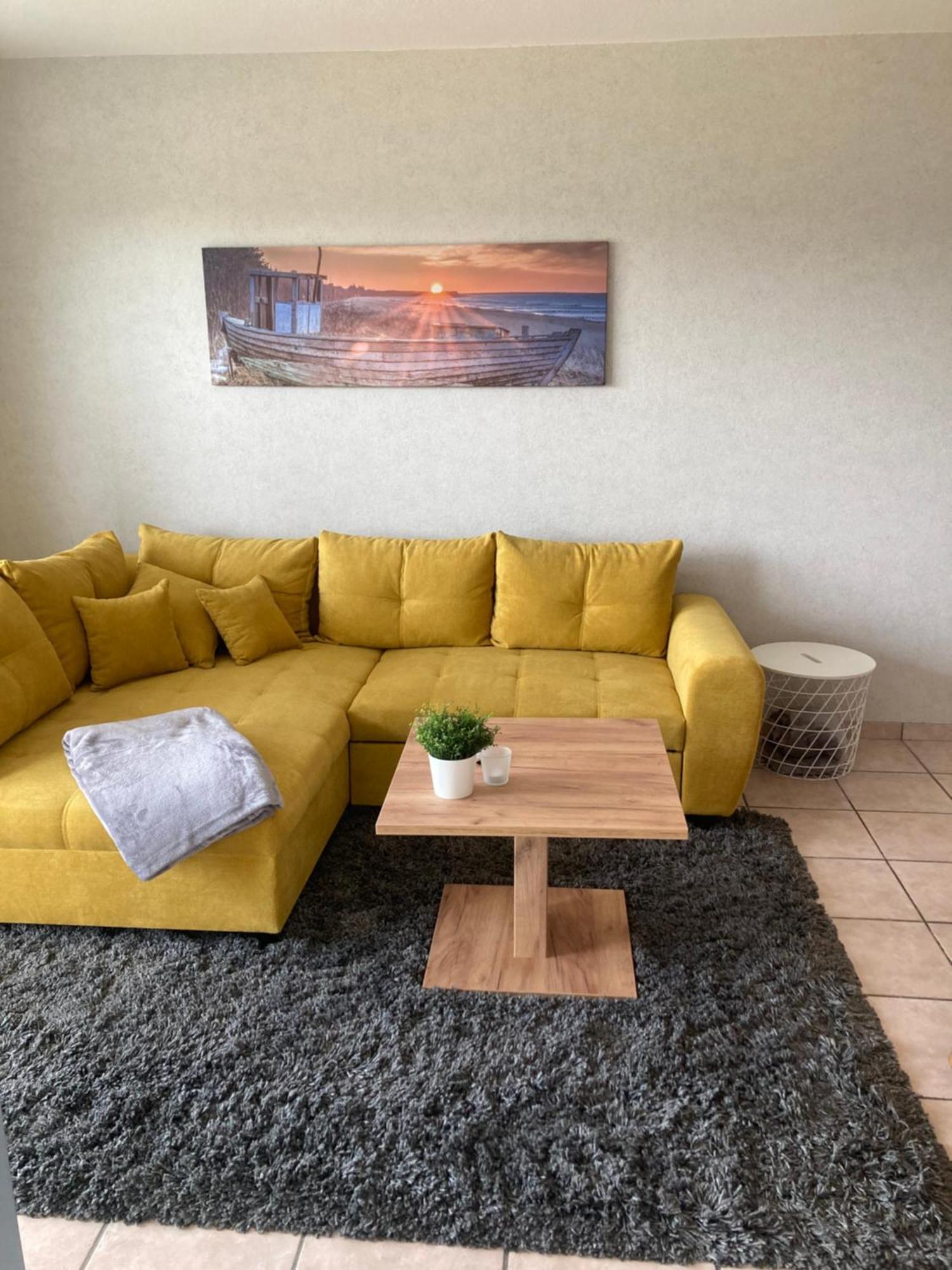 - Monteurwohnung Bueren *